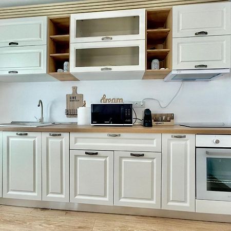 Residence Odaile #3 Otopeni Ngoại thất bức ảnh